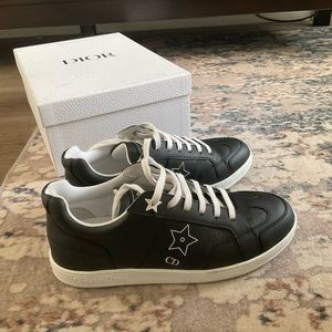 Dior star sneakers WITH BOX & dustbags